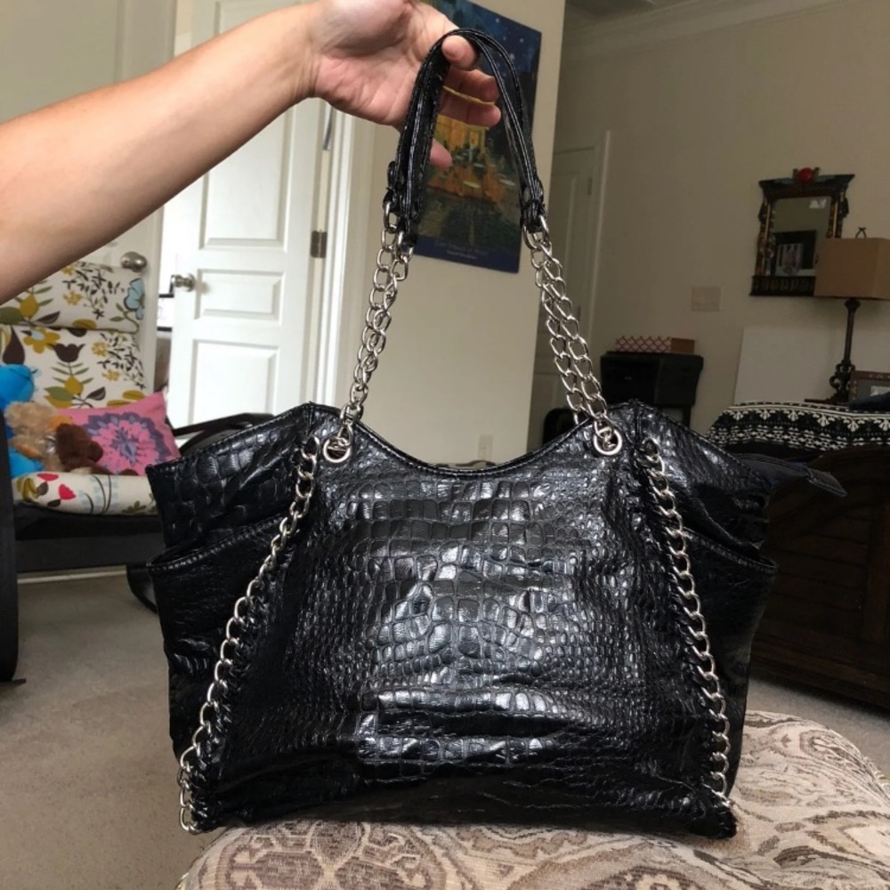 Croc Embossed Chained Shoulder